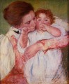 La pequeña Ann chupando su dedo abrazada por su madre madres hijos Mary Cassatt